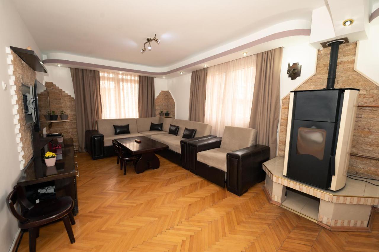Guest House La Baja Ohrid Exterior photo